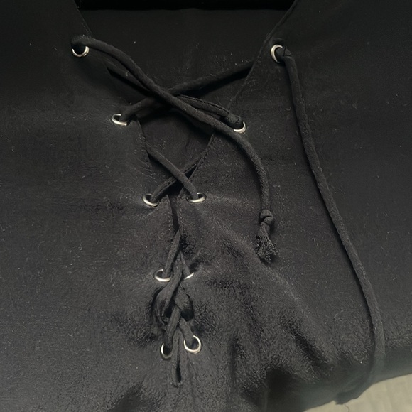 Wilfred Free lace front blouse - Picture 3 of 3